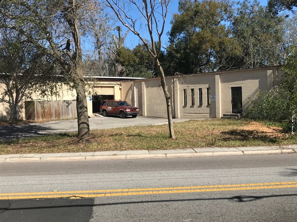2627 Spring Park Rd, Jacksonville, FL 32207